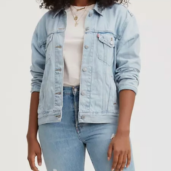 NEW Levi's Ex-Boyfriend Light Wash Jean Jacket - Picture 4 of 7